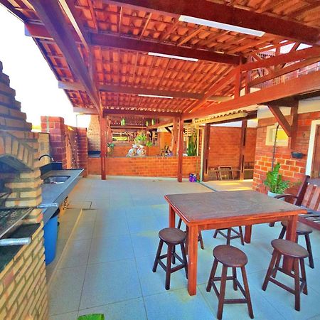 Chale Aconchegante Com Vista Para Piscina グラヴァター エクステリア 写真